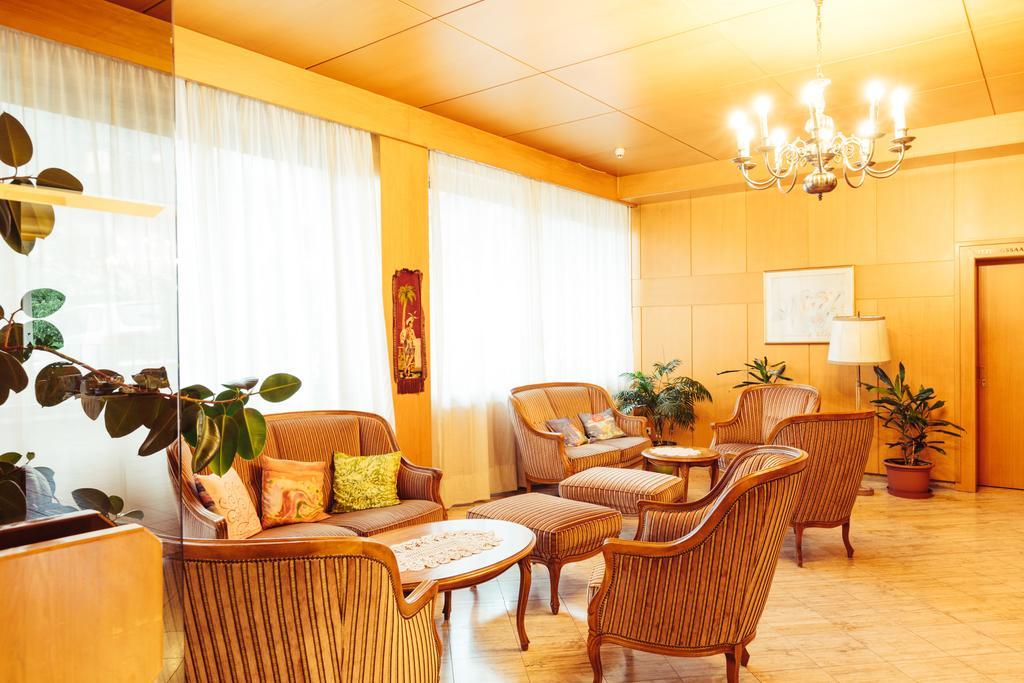 Bio Hotel Kaufmann Ora / Auer Zewnętrze zdjęcie